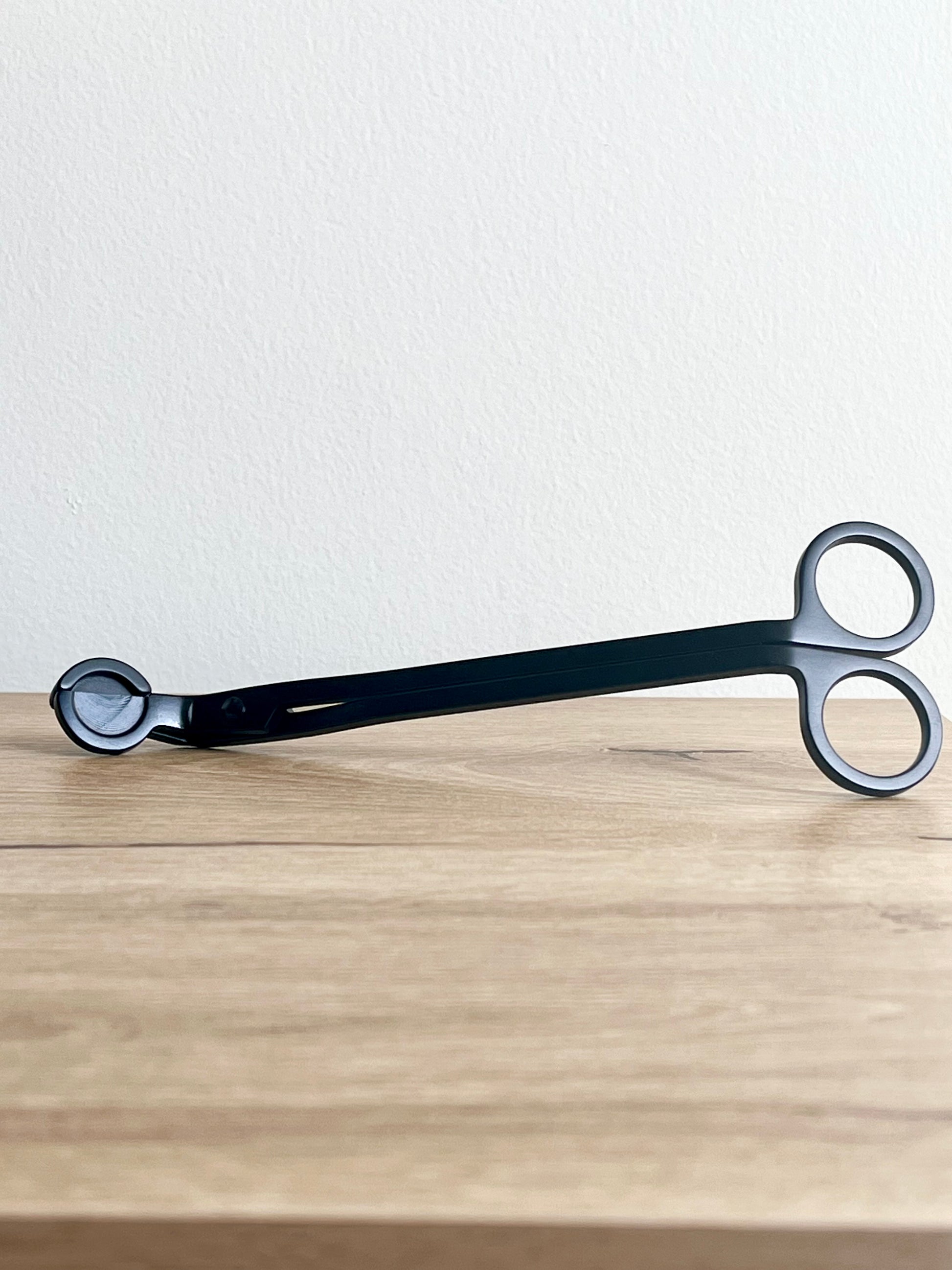 matte black wick trimmer