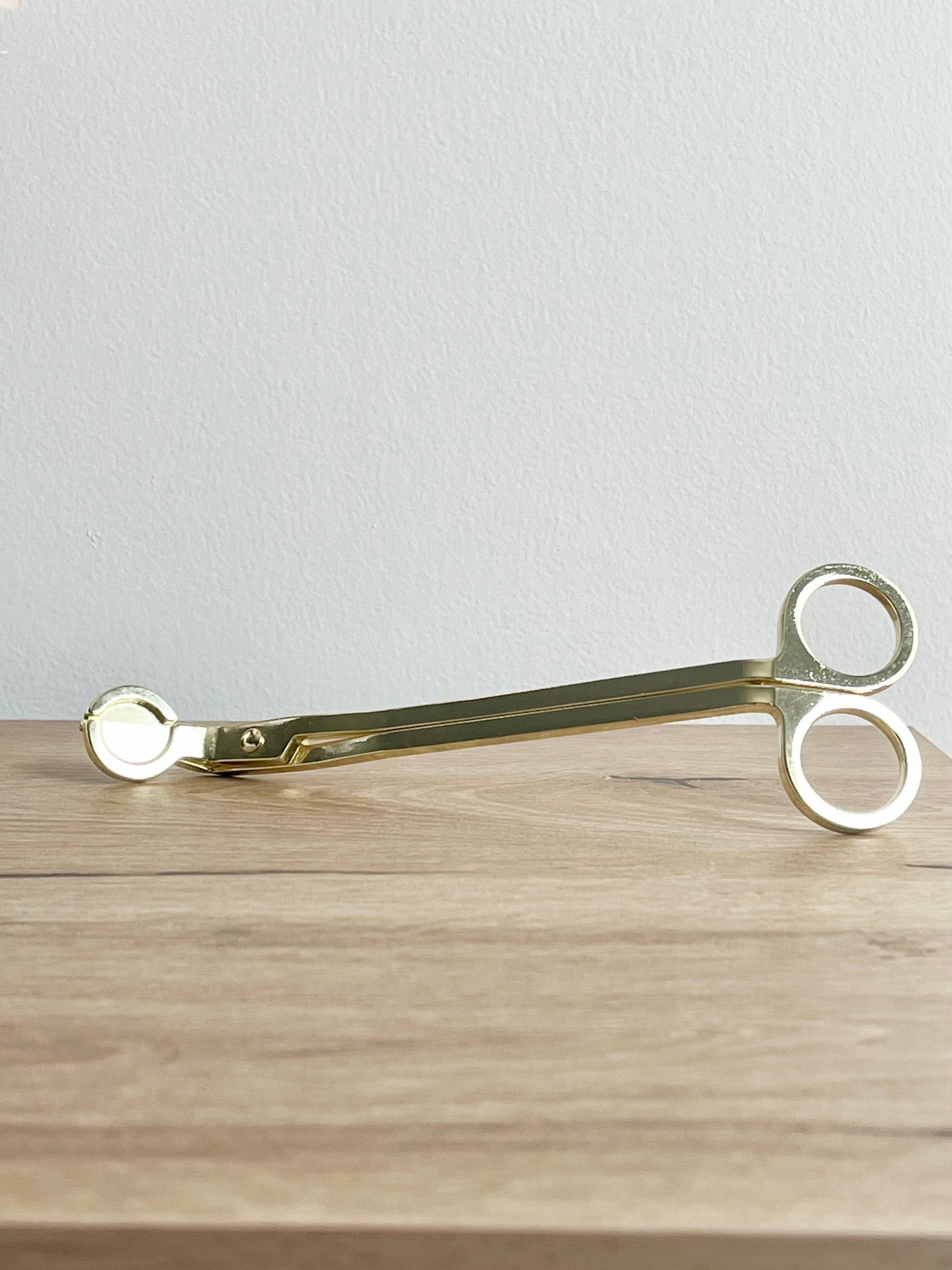 candle wick trimmer shiny gold